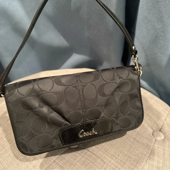 Coach Black Signature Clutch - Picture 3 of 8